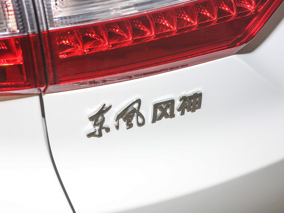 2016L(fng)AX3 1.5L Ԅ