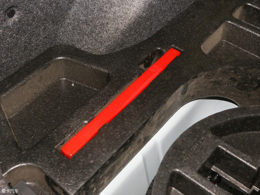 2016���L��AX3 1.5L �Ԅ������