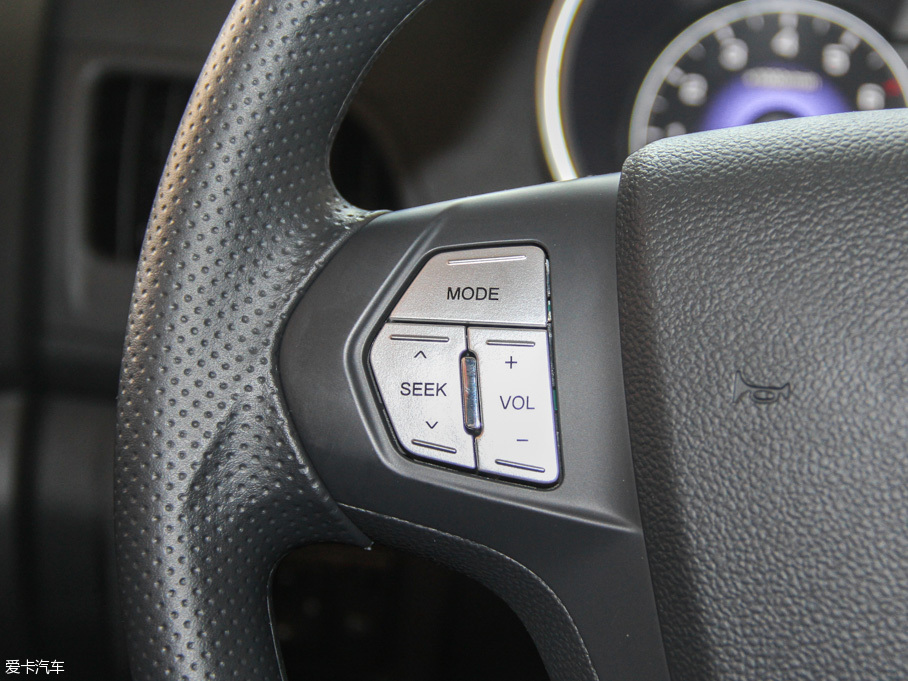 2016���L(f��ng)��AX3 1.5L �ք��п���