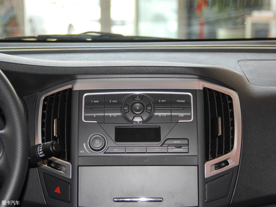 2016���L��AX3 1.5L �ք��п���