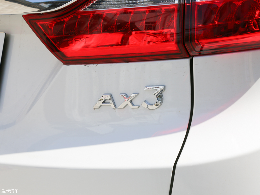 2016���L��AX3 1.5L �ք��¿���