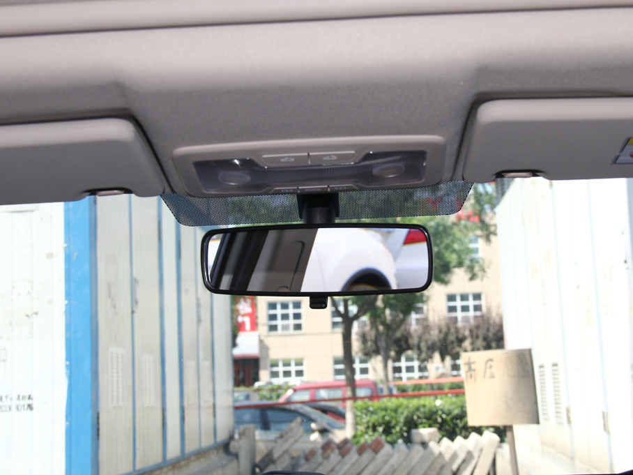 2016���L��AX3 1.5L �ք��¿���