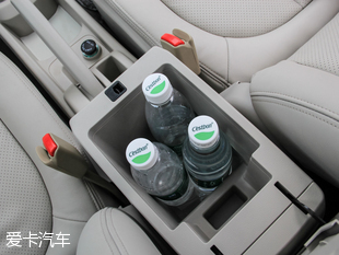 東風風神2016款風神A60