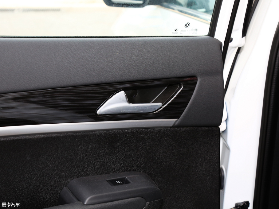 2016|L(fng)L(fng)AX7 2.0L Ԅ