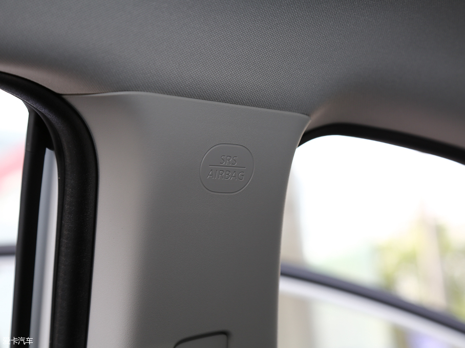 2016|L(fng)L(fng)AX7 2.0L Ԅ(dng)