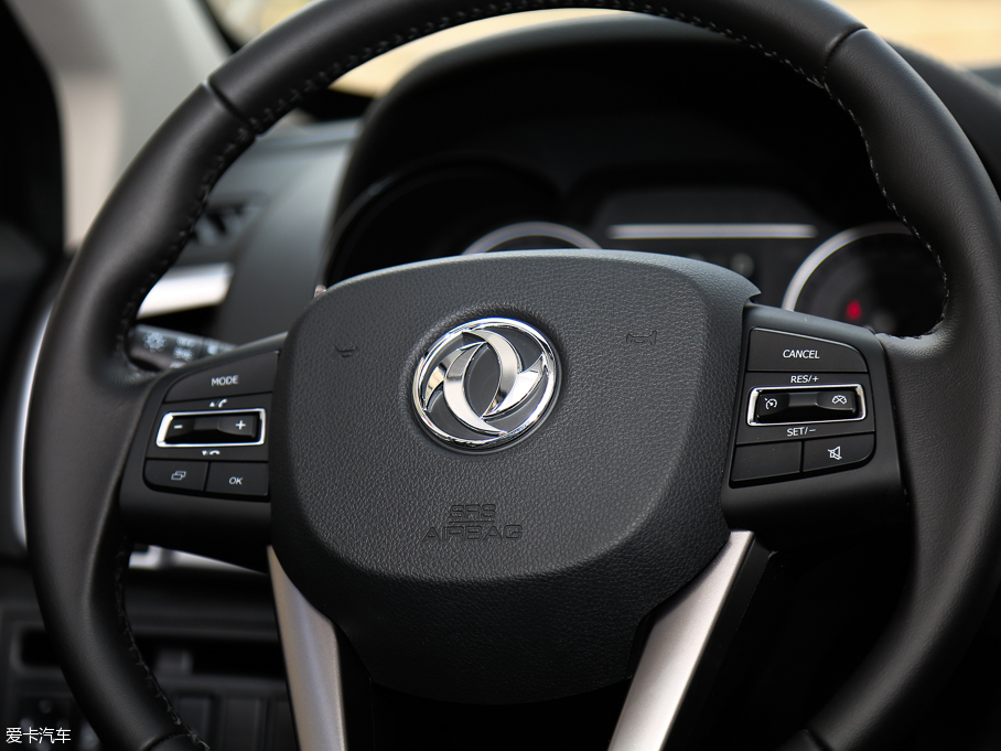 2016|L(fng)L(fng)AX7 2.0L Ԅ(dng)