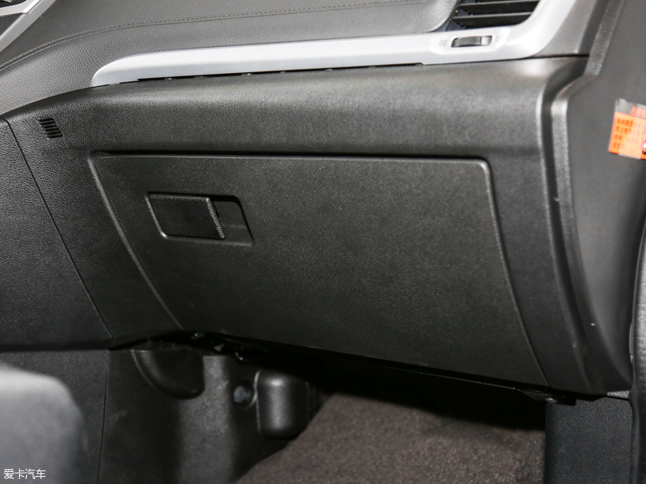 2016|L(fng)L(fng)AX7 2.0L Ԅ(dng)ǐ