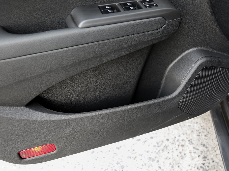 2016|L(fng)L(fng)AX7 2.0L ԄS