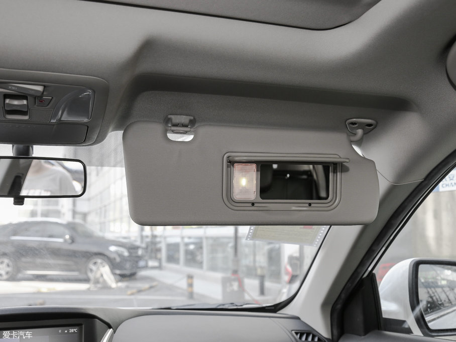 2016|L(fng)L(fng)AX7 2.0L Ԅ(dng)S