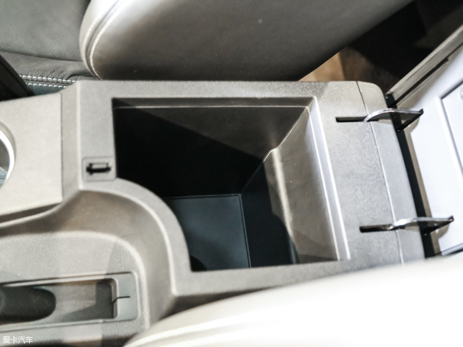 2017L(fng)AX5 1.4T DCTȤ