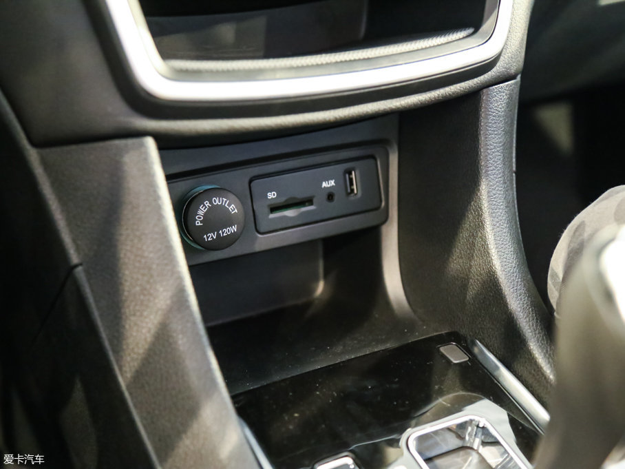 2017L(fng)AX5 1.4T DCTȤ