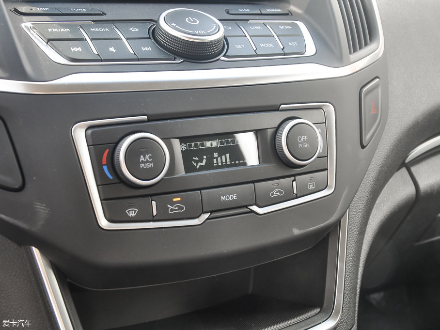 2017L(fng)AX5 1.4T DCTȤ