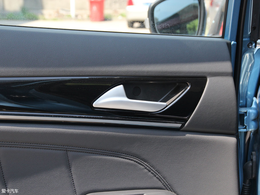 2017L(fng)AX5 1.4T DCTȤ