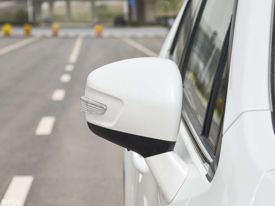 2017L(fng)AX5 1.4T ք(dng)Ȥ