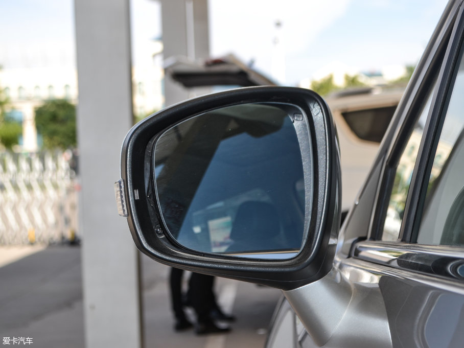 2017L(fng)AX5 1.4T DCTȤ