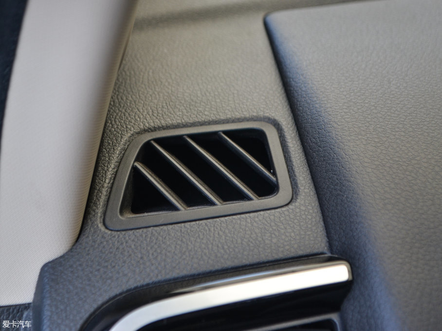 2017L(fng)AX5 1.4T DCTȤ