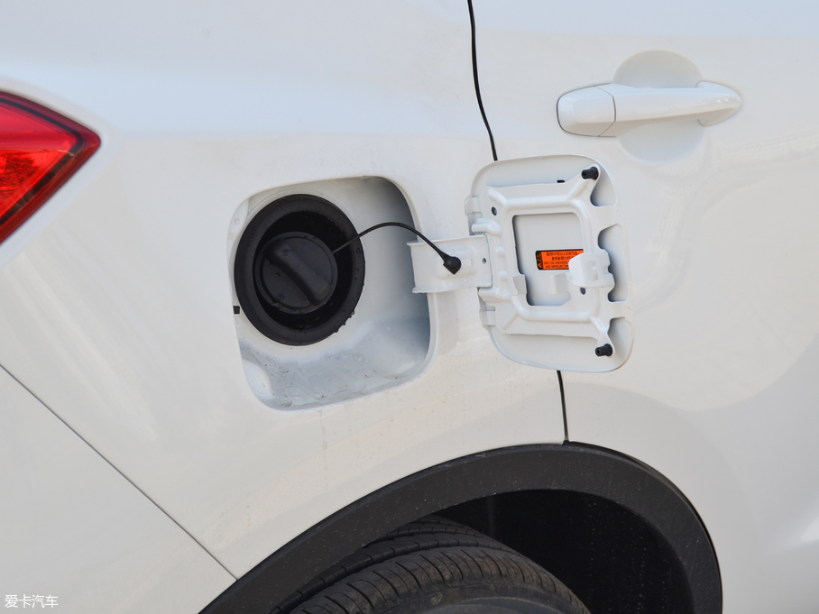 2017���L(f��ng)��AX5 1.4T DCTȤ����