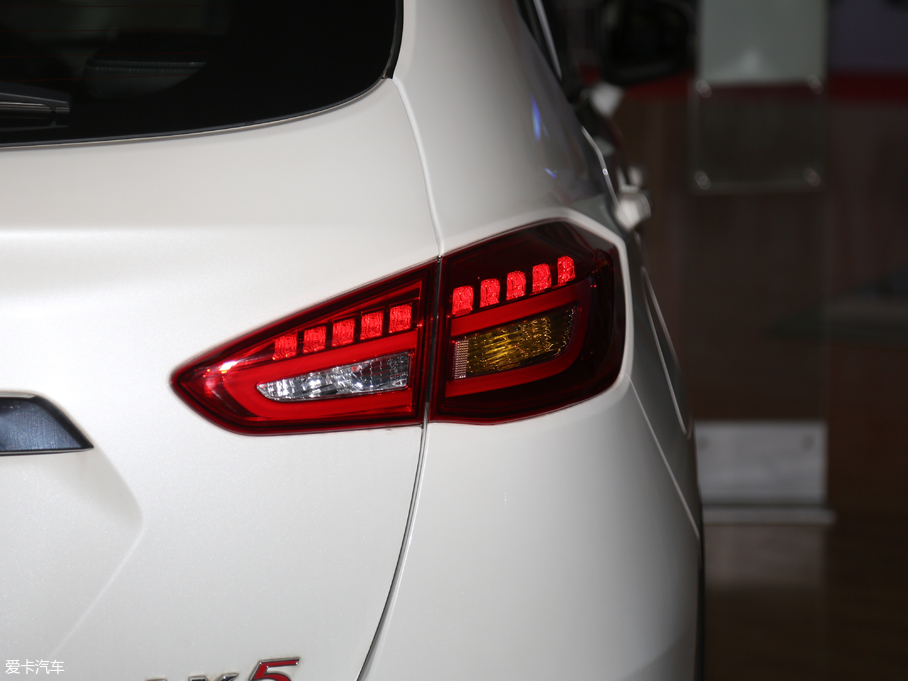 2017L(fng)AX5 1.4T ք(dng)Ȥ