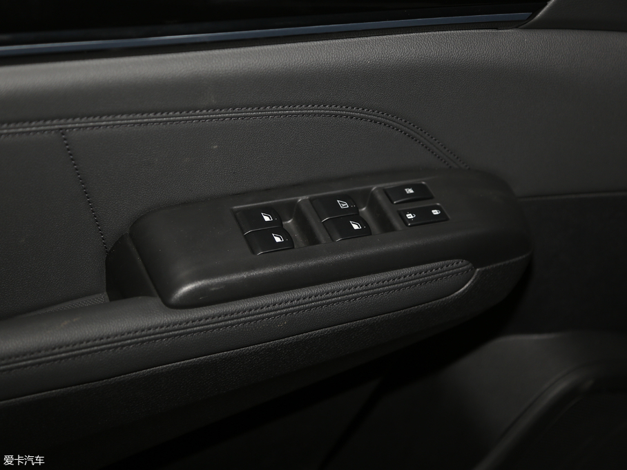 2017L(fng)AX5 1.4T ք(dng)Ȥ