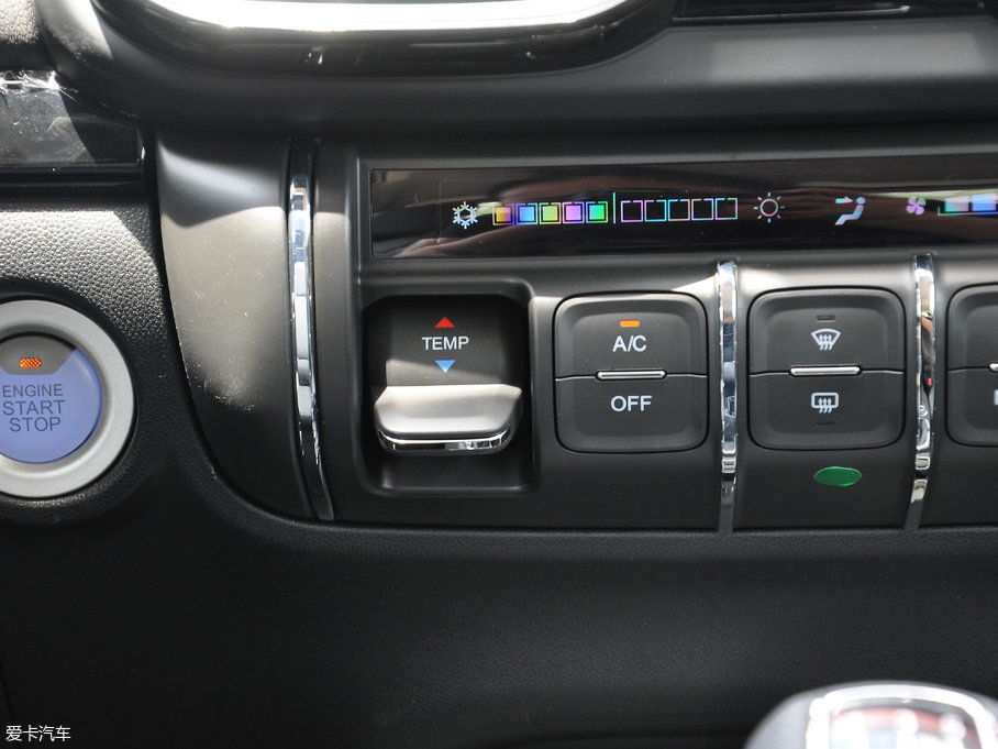 2017L(fng)AX4 1.6L ք(dng)