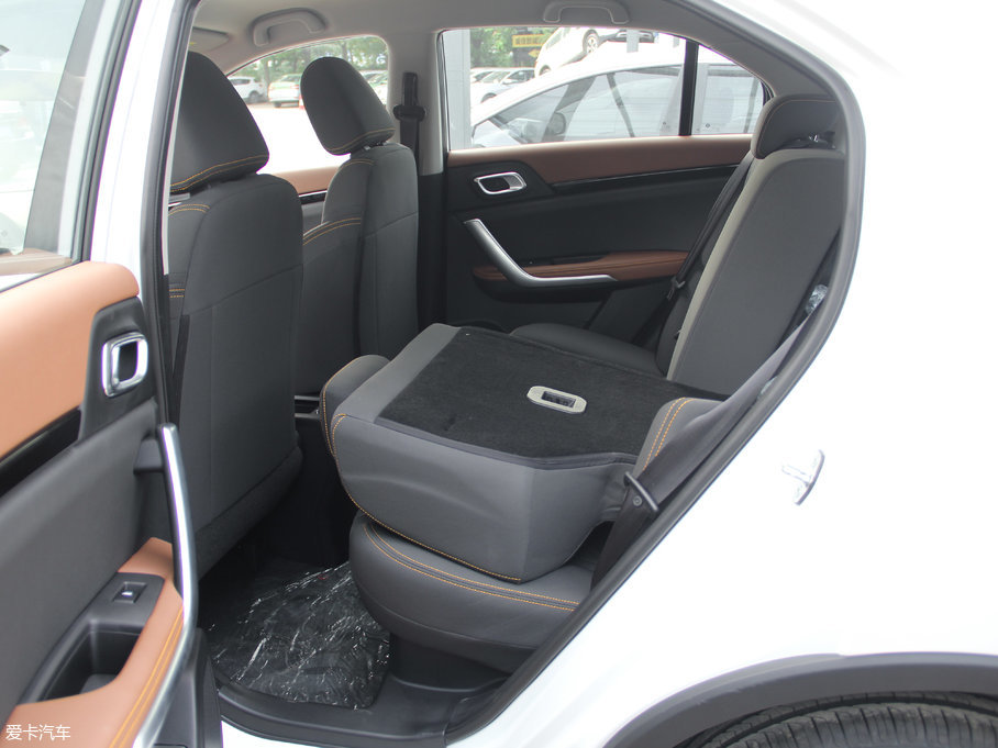 2017L(fng)AX4 1.6L քm