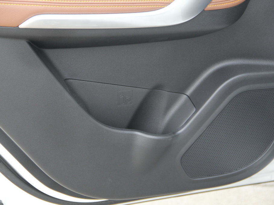 2017L(fng)AX4 1.6L ք(dng)m