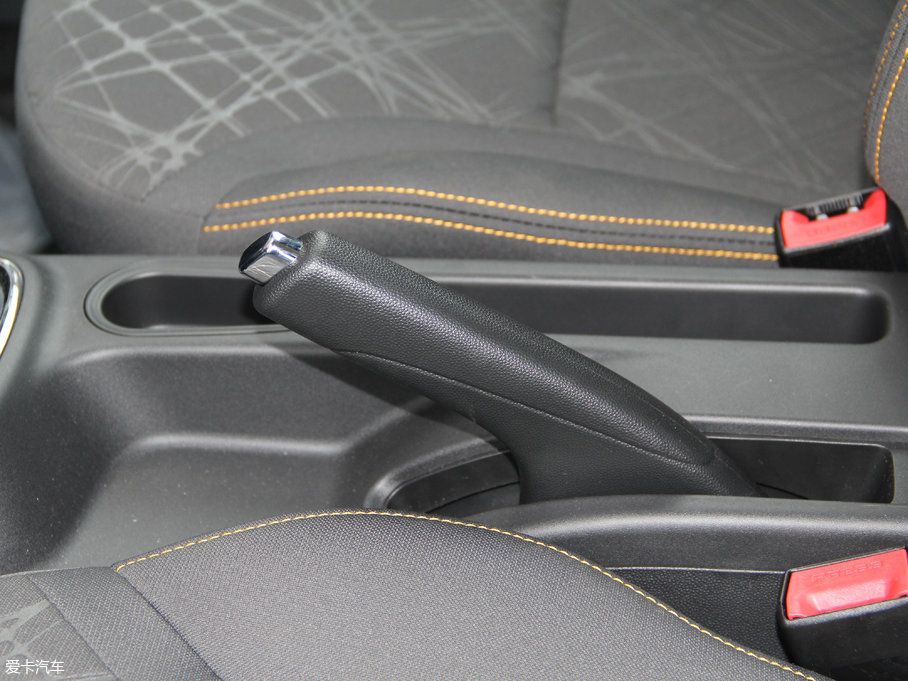 2017L(fng)AX4 1.6L ք(dng)m