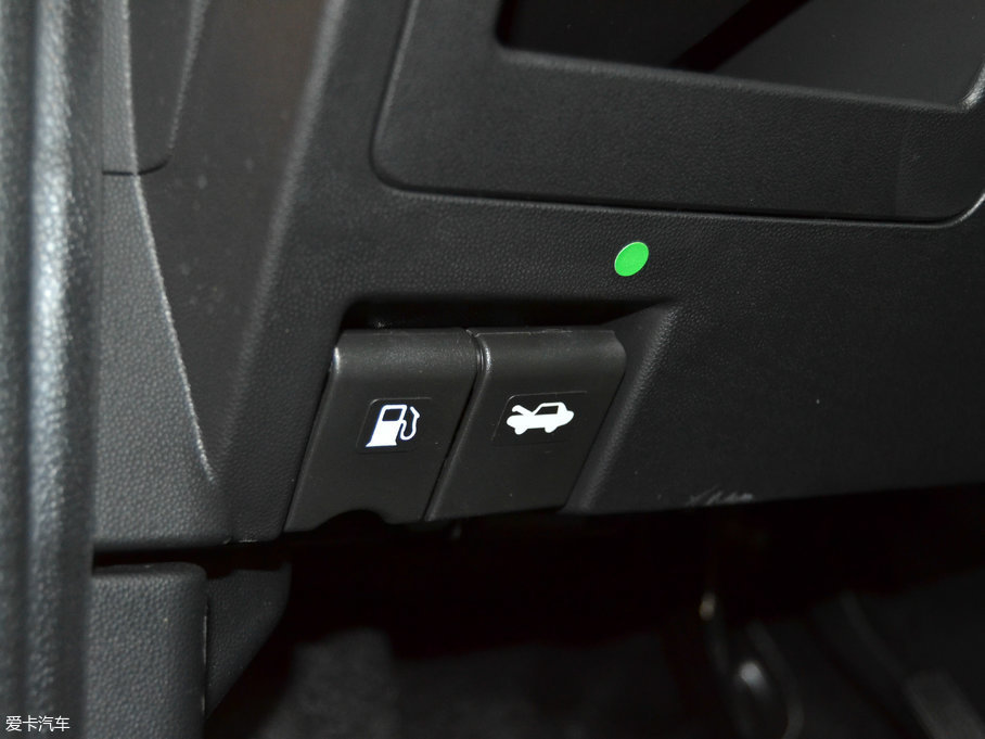 2017L(fng)AX4 1.6L DCT