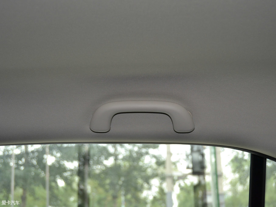 2017L(fng)AX4 1.6L DCT