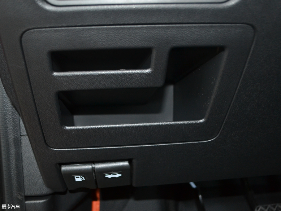 2017L(fng)AX4 1.6L քӳ