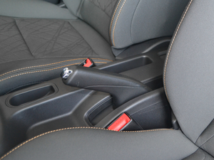 20171.6L ք(dng)m v܇(ch)Ƅ(dng)