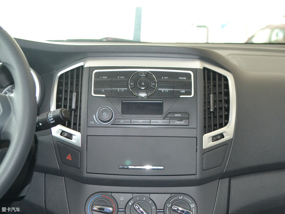 2017���L��AX3 �I�Ȱ� 1.5L �ք��п���