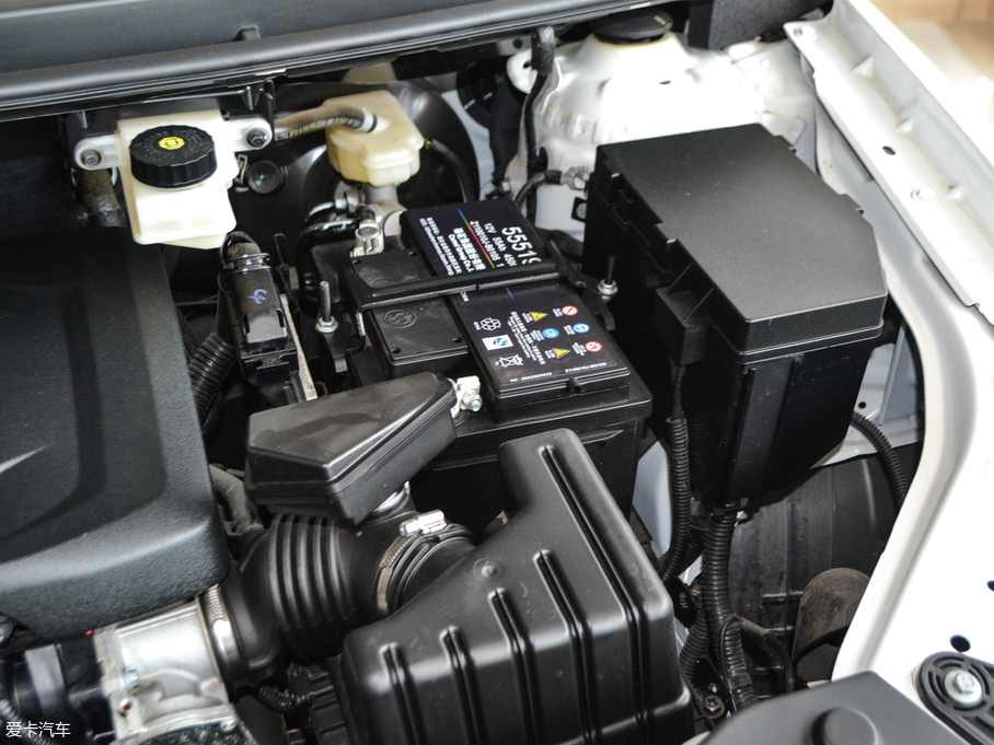 2017���L��AX3 �I�Ȱ� 1.5L �ք��п���