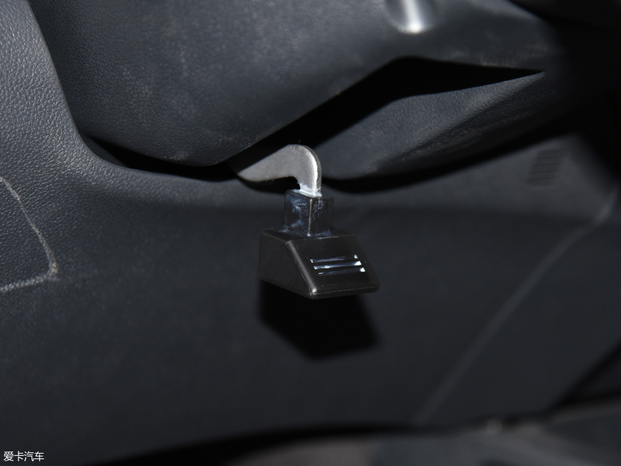 2017L(fng)AX3 I(lng)Ȱ 1.5L ք(dng)¿	