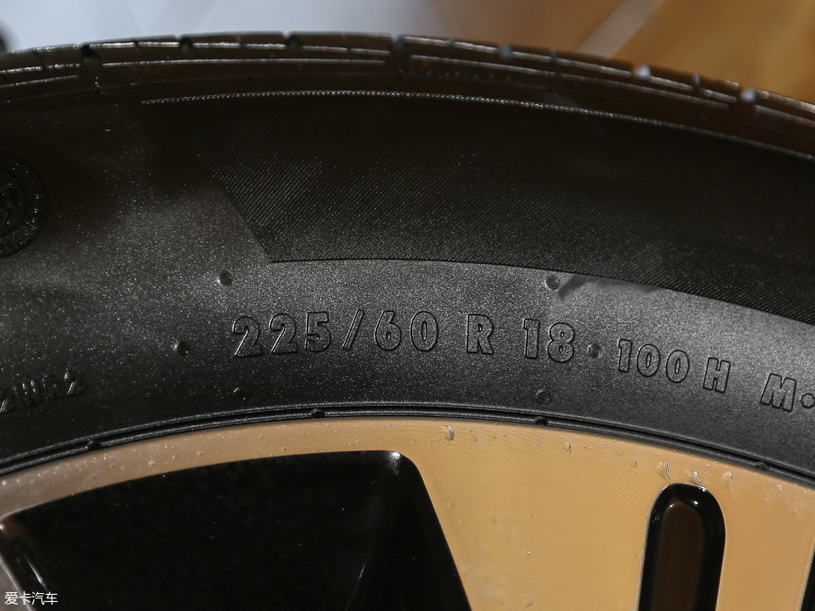 2018|LLAX7  1.6T ԄӺA