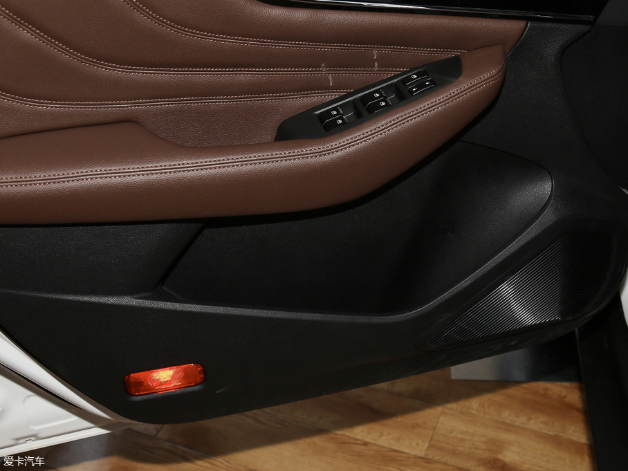 2018|LLAX7  1.6T ԄӺA