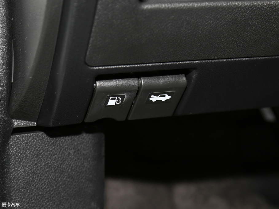 2018|LLAX7  1.6T ԄӺA