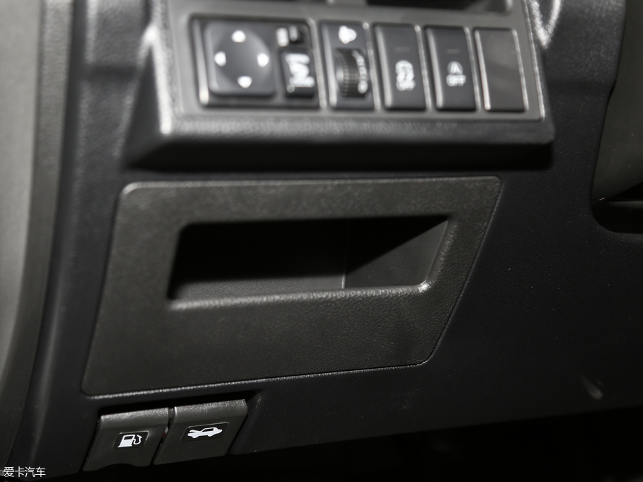 2018|L(fng)L(fng)AX7 (jng) 1.6T ԄӺA