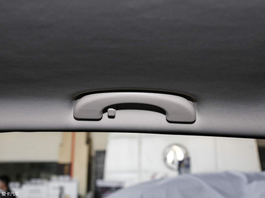 2018|L(fng)L(fng)AX7 (jng) 1.6T Ԅ(dng)A