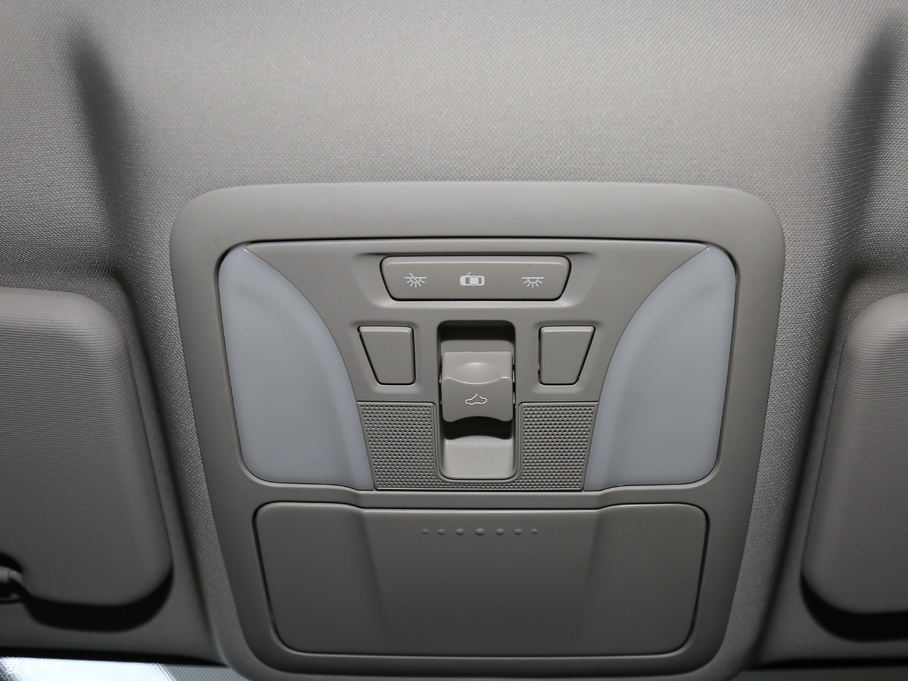 2018|LLAX7  1.6T ԄӺA