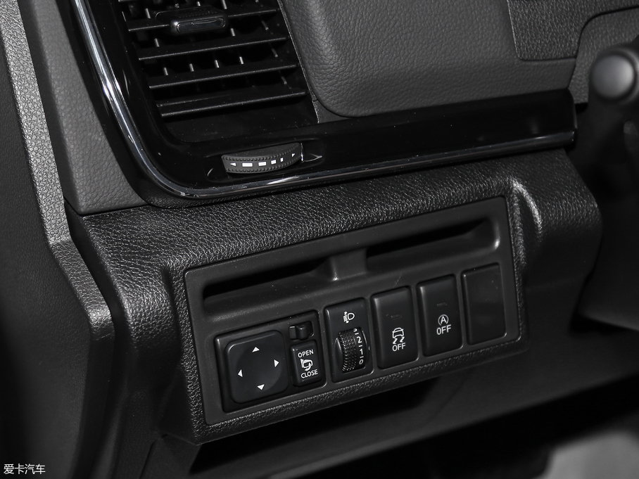 2018|LLAX7  1.6T ԄӺA