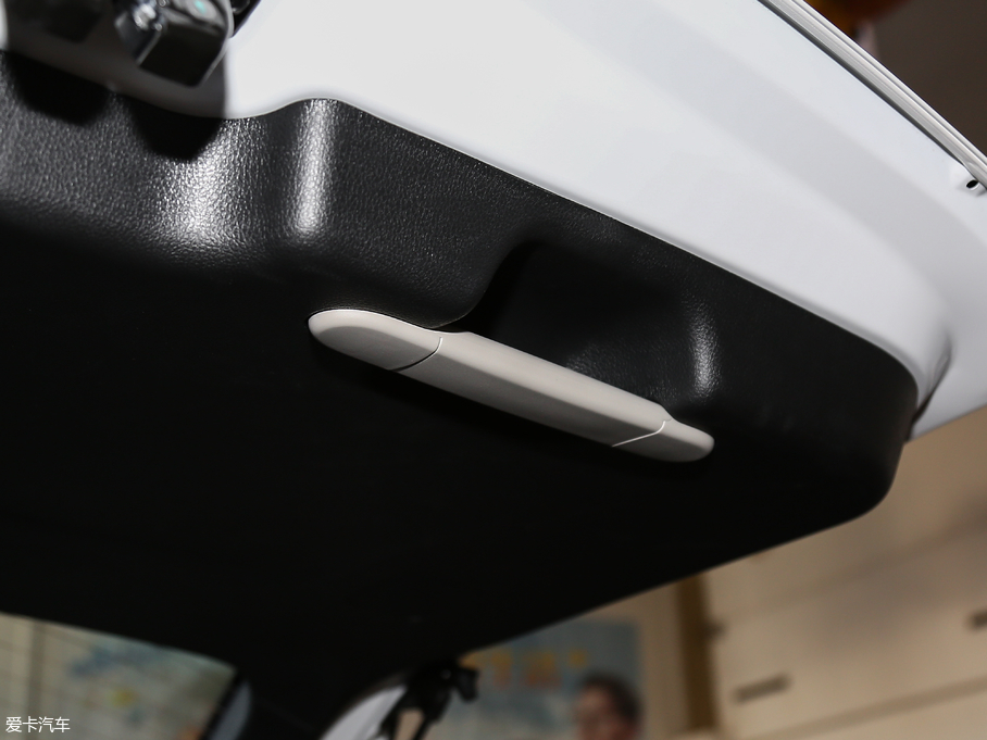 2018|LLAX7  1.6T ԄӺA