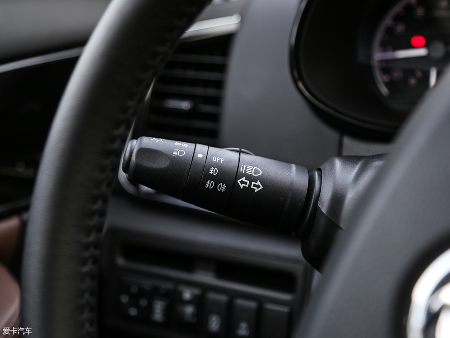 2018|LLAX7  1.6T ԄӺA