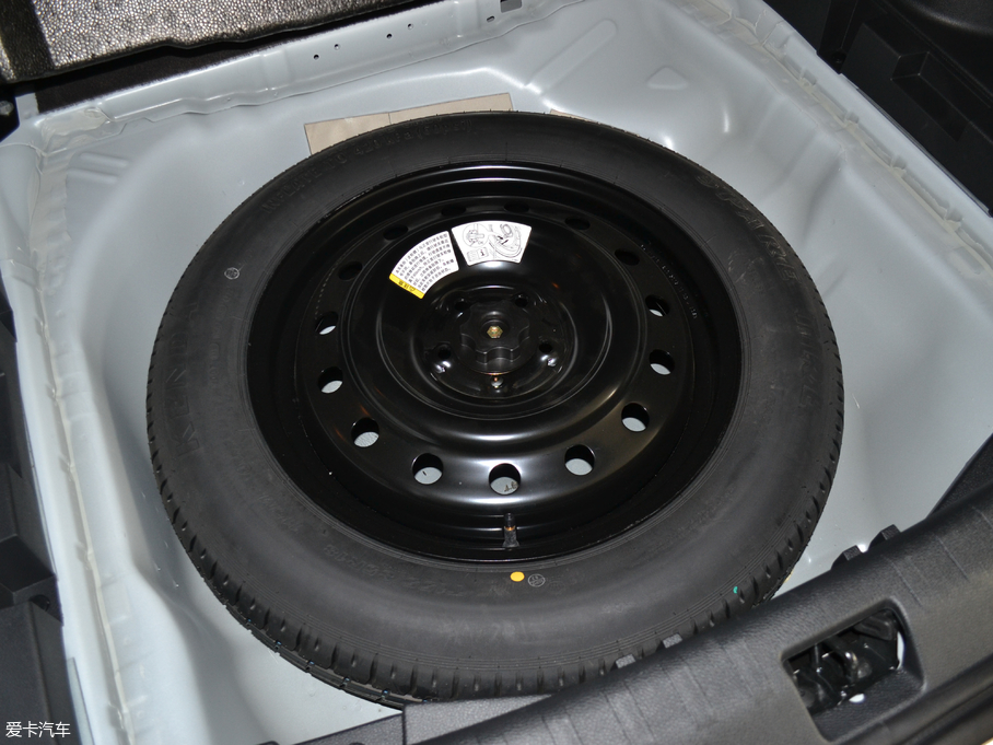 2018��|�L�L��AX7 ���� 1.6T �ԄӾ�Ӣ��