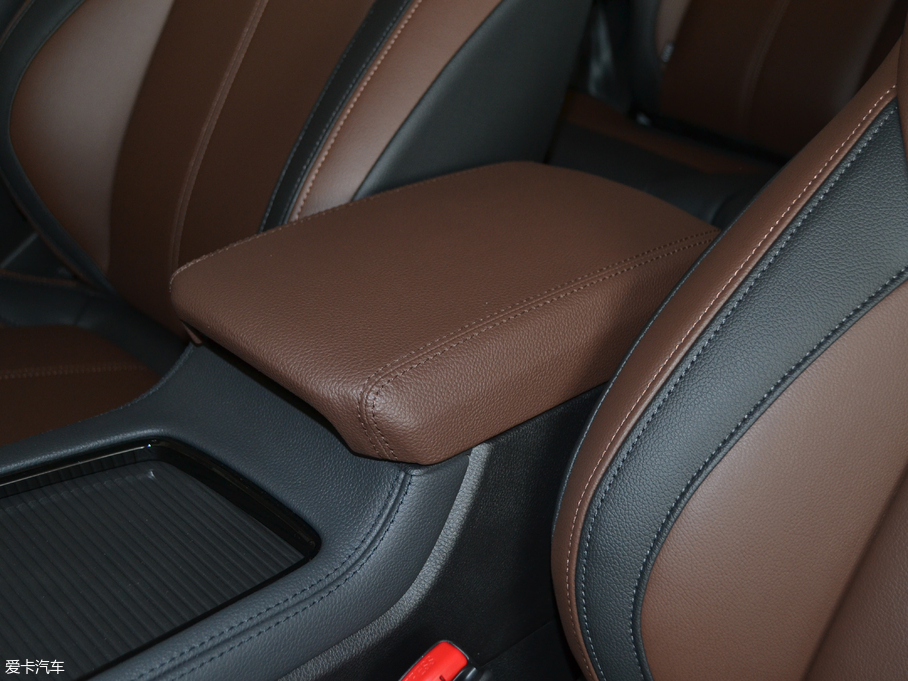 2018|LLAX7  1.6T ԄF