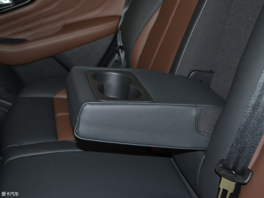 2018|LLAX7  1.6T ԄF