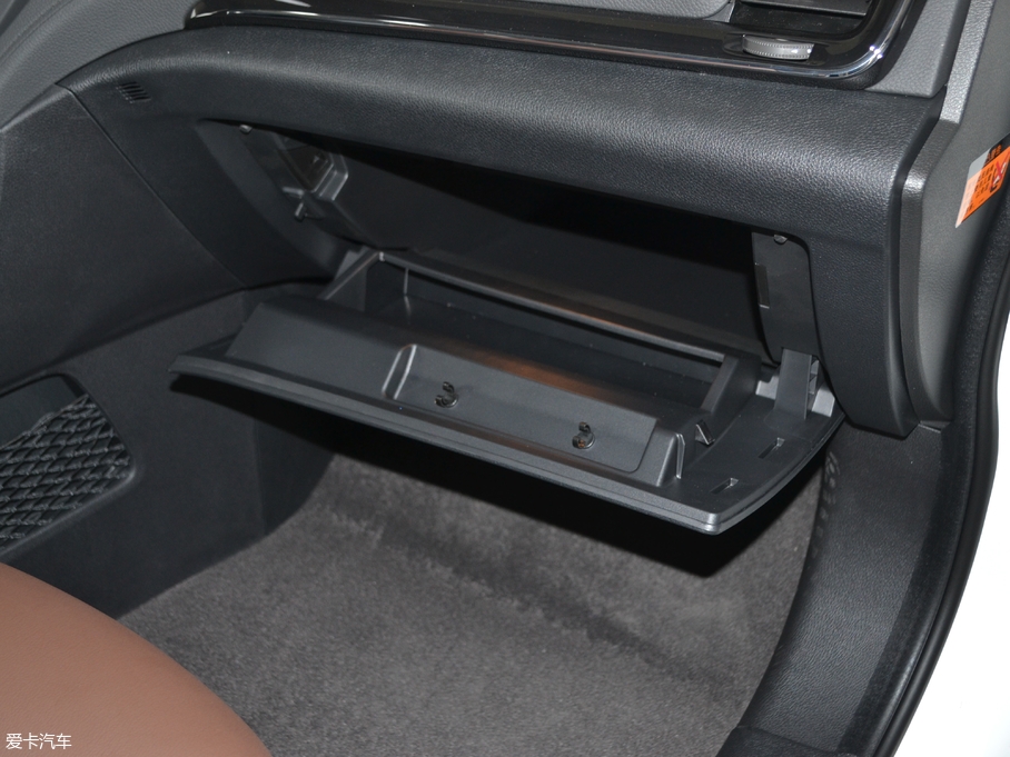 2018|L(fng)L(fng)AX7 (jng) 1.6T ԄF