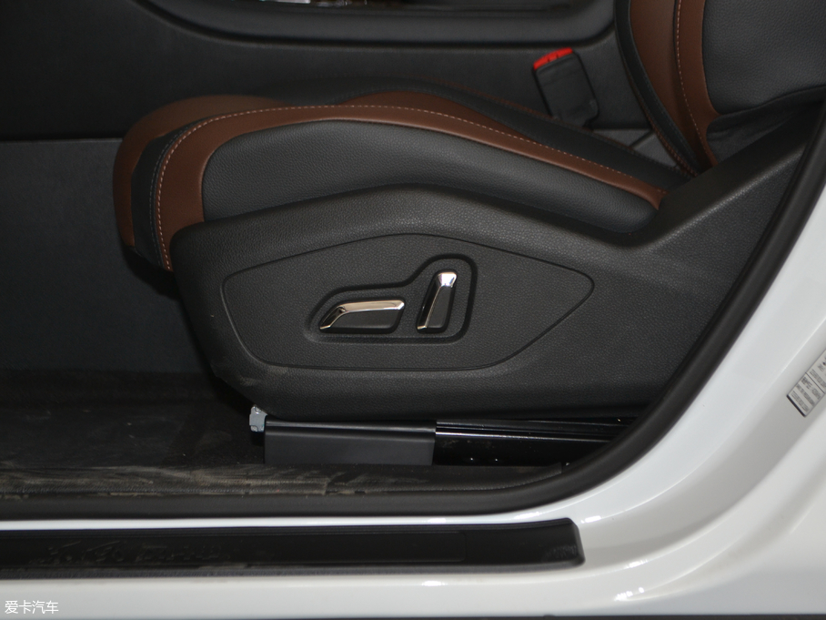 2018|LLAX7  1.6T ԄF