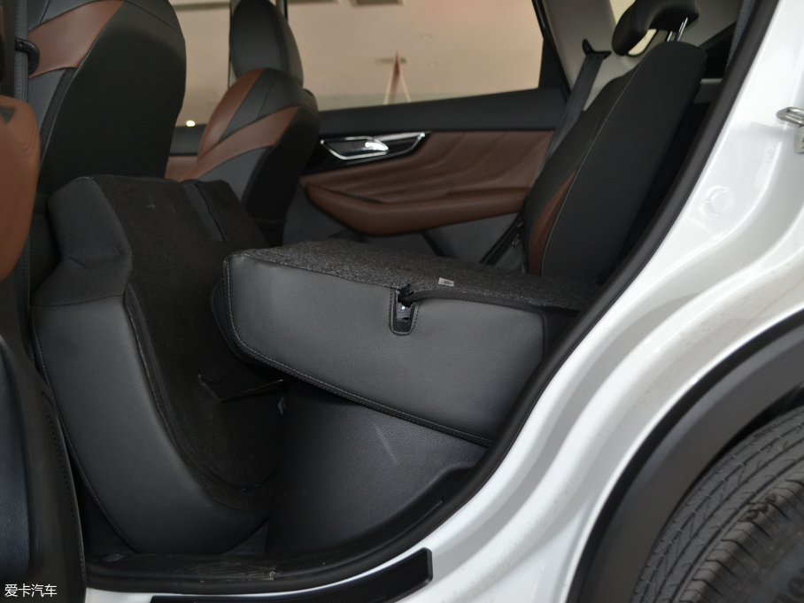 2018|LLAX7  1.6T ԄF