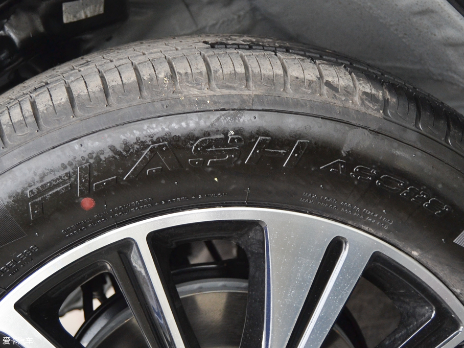 2018|LLAX7  1.4T քӺA